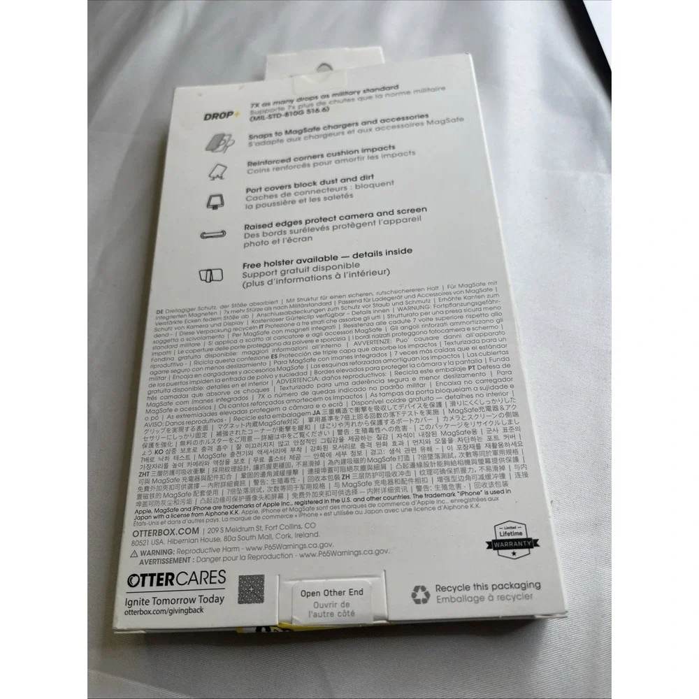 OTTERBOX Defender PRO Phone 2024 16 MagSafe Black Drop Tested 7x Case NEW